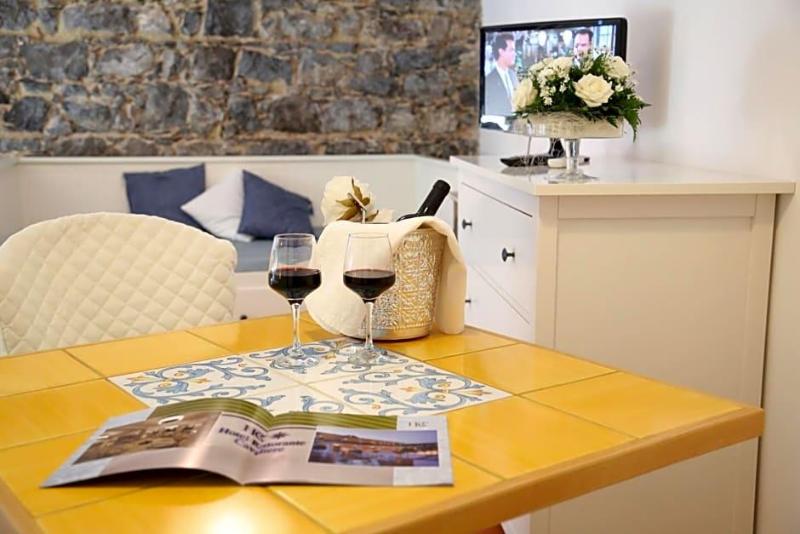 Albergo Ristorante Cavaliere image