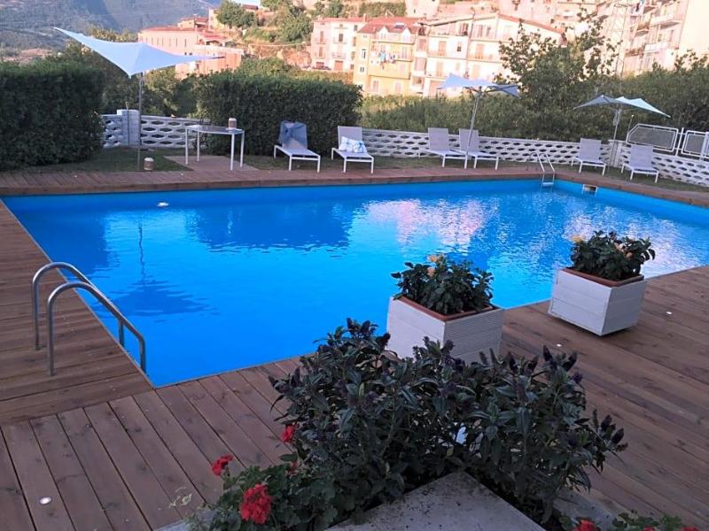 Albergo Ristorante Cavaliere image