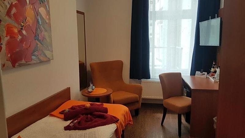 Hotel Amber Altstadt image