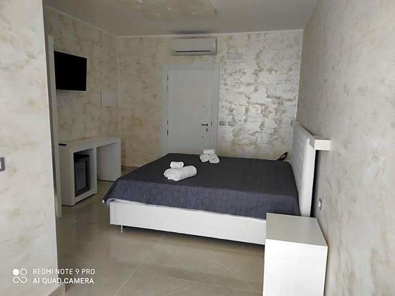 Hotel Paladini image