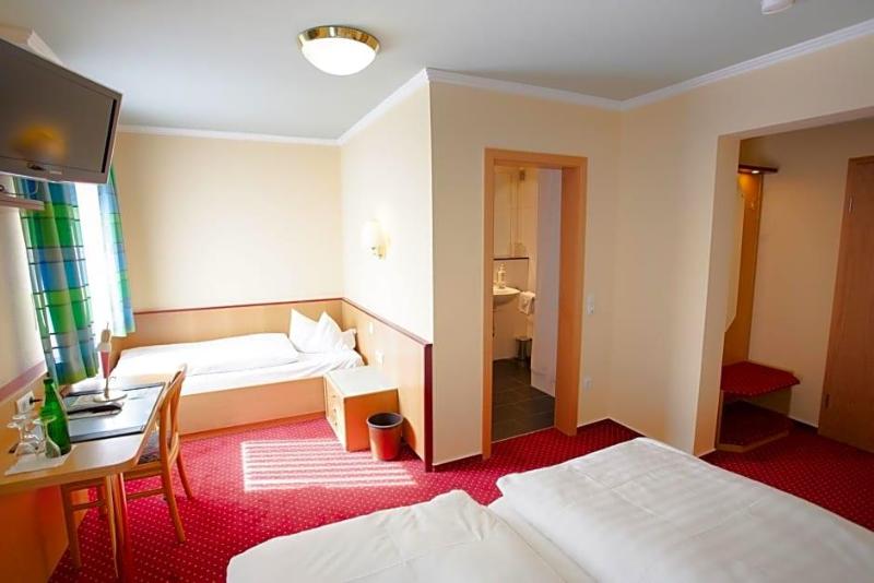 Hotel Restaurant Zur Post Lohfelden image