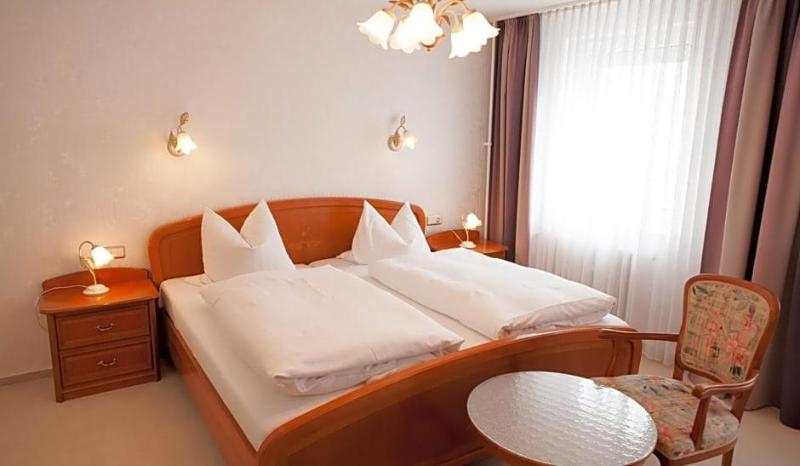 Hotel Restaurant Zur Post Lohfelden image