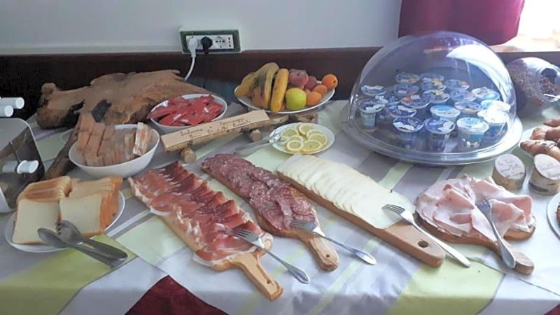 Garni Le Prealpi image