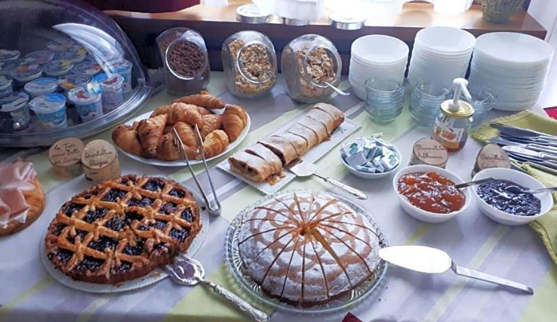 Garni Le Prealpi image