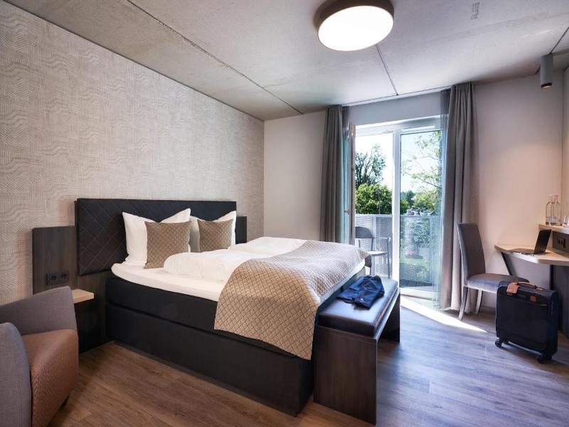 Hotel Zeitgeist image