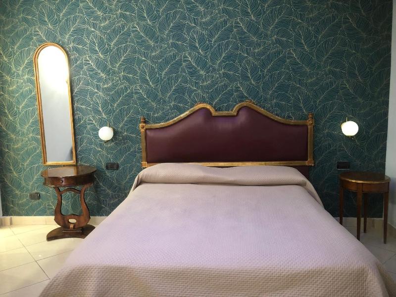 Hotel Serena image