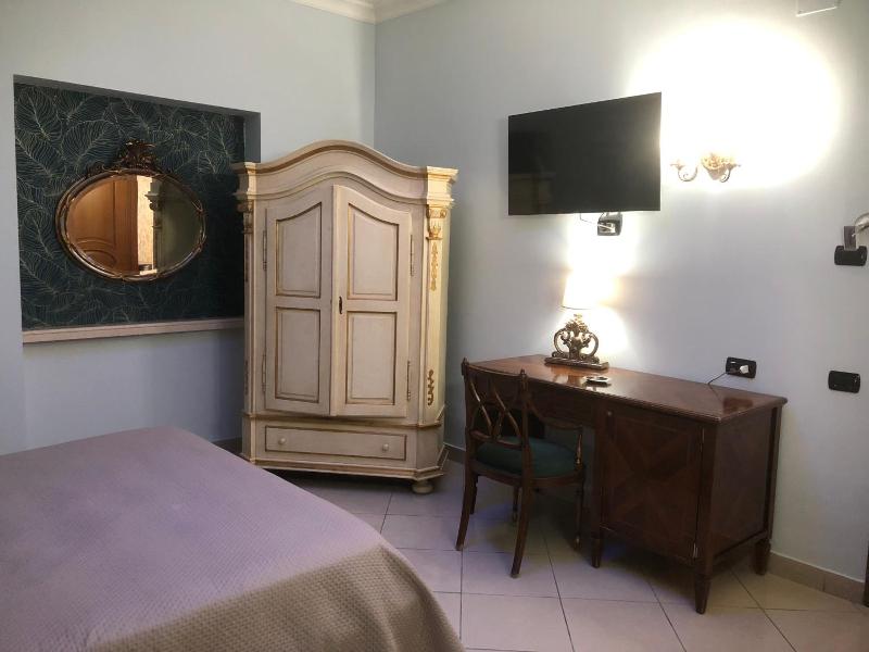 Hotel Serena image