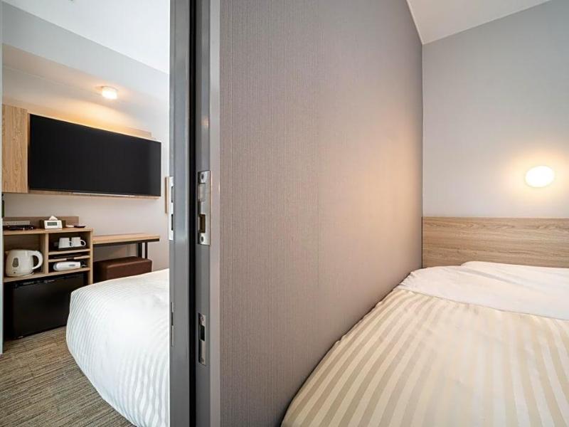 Super Hotel Okayama Station Higashiguchi image