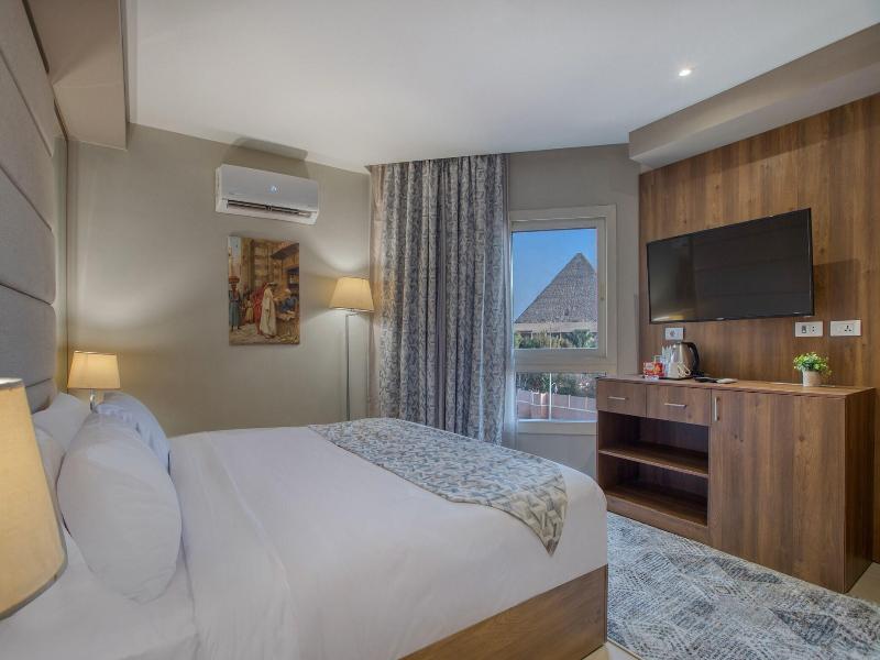 Nozol Pyramids Hotel image