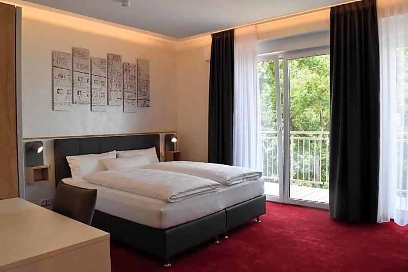 Hotel Am Waldkasino image