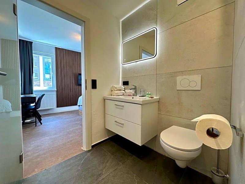 Hotel Emilia image
