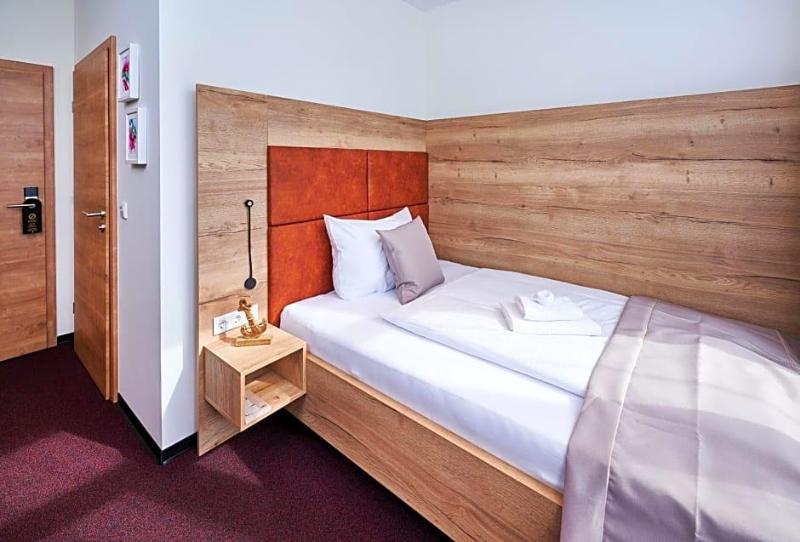 Hotel 53 8 Nord image