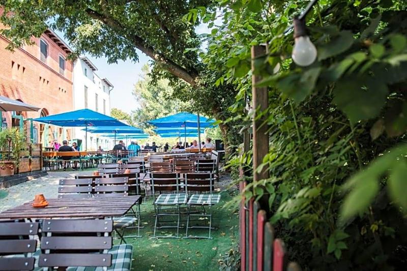 Brauhaus In Spandau image