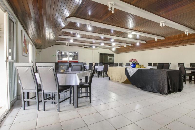 Oyo New Anã¡polis Hotel, Imperatriz image