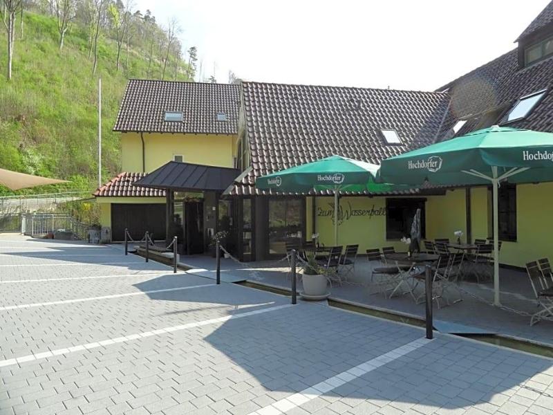 Hotel Zum Wasserfall Garni image