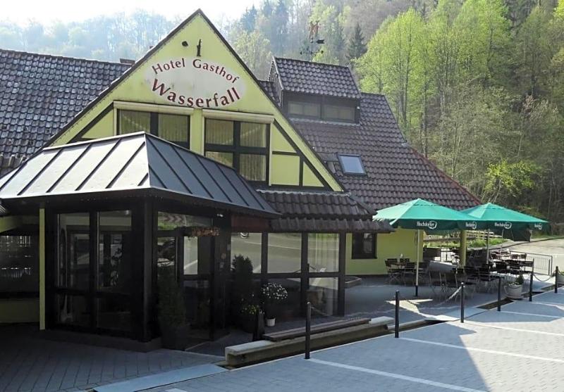 Hotel Zum Wasserfall Garni image