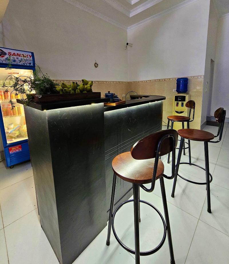 Frontier Hostel & Tours image