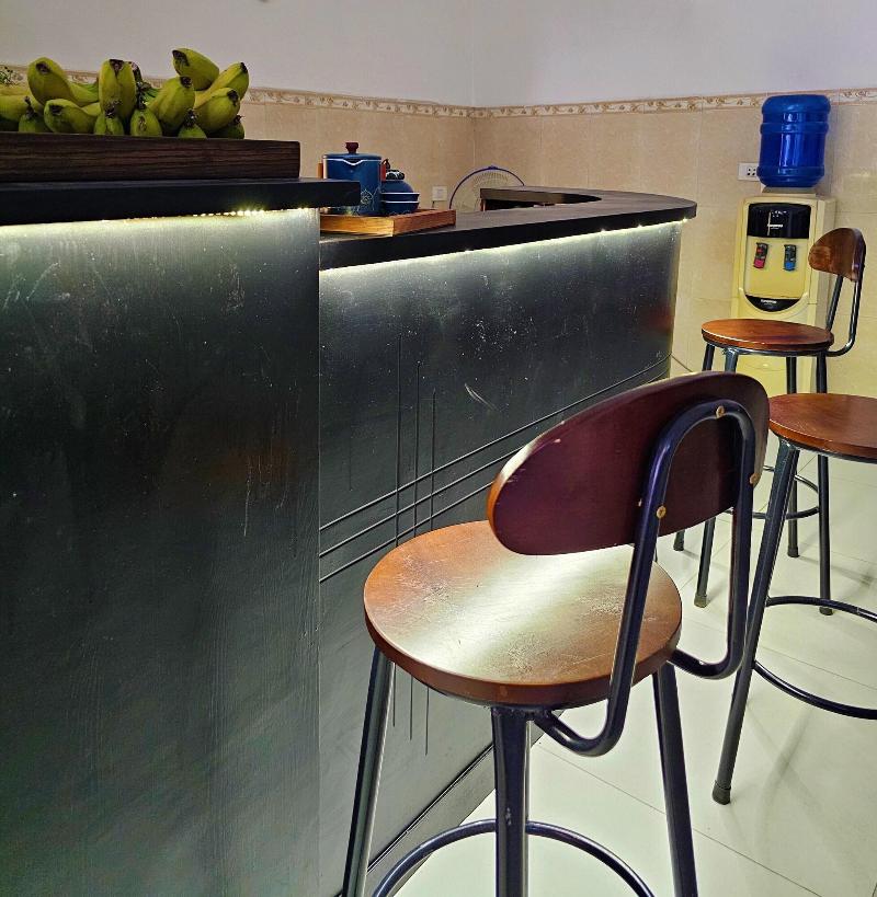 Frontier Hostel & Tours image