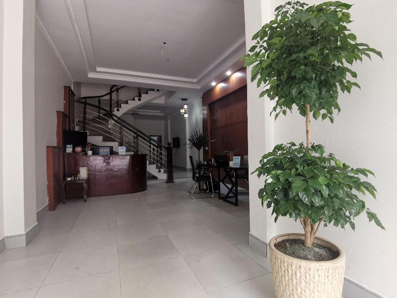 Frontier Hostel & Tours image