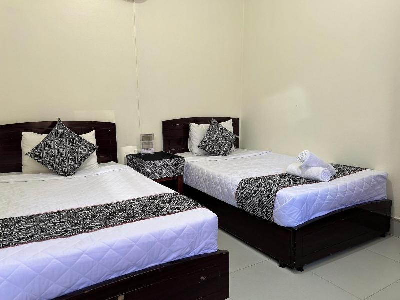 Frontier Hostel & Tours image