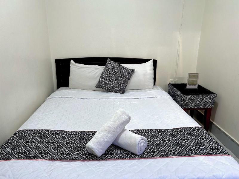 Frontier Hostel & Tours image