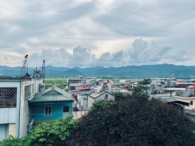 Frontier Hostel & Tours image