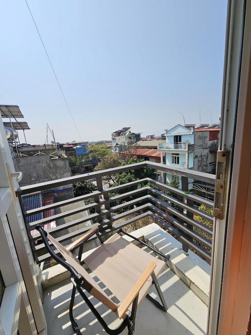 Frontier Hostel & Tours image