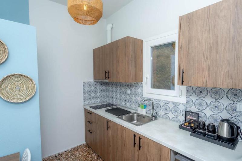 Pteleo Apartments image