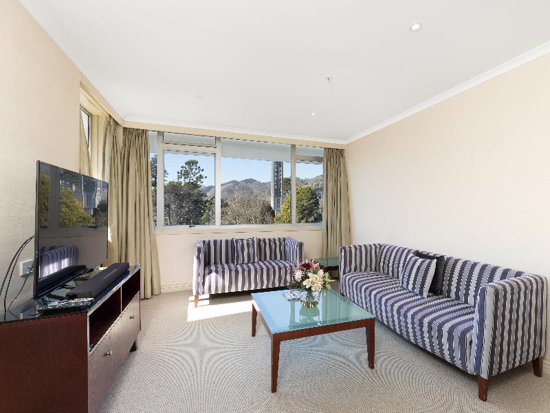 Rutherford Nelson A Heritage Hotel image
