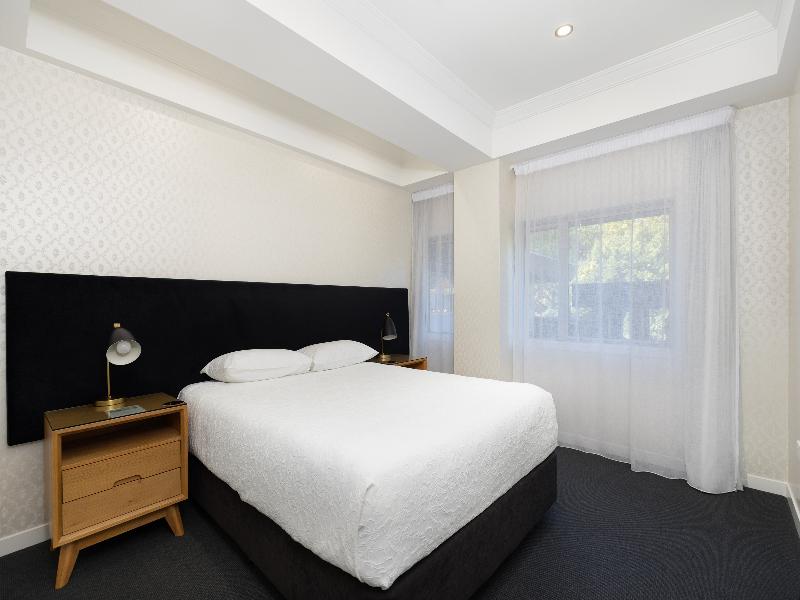 Rutherford Nelson A Heritage Hotel image