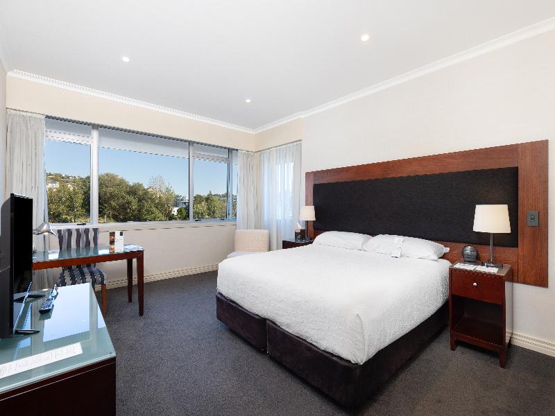 Rutherford Nelson A Heritage Hotel image
