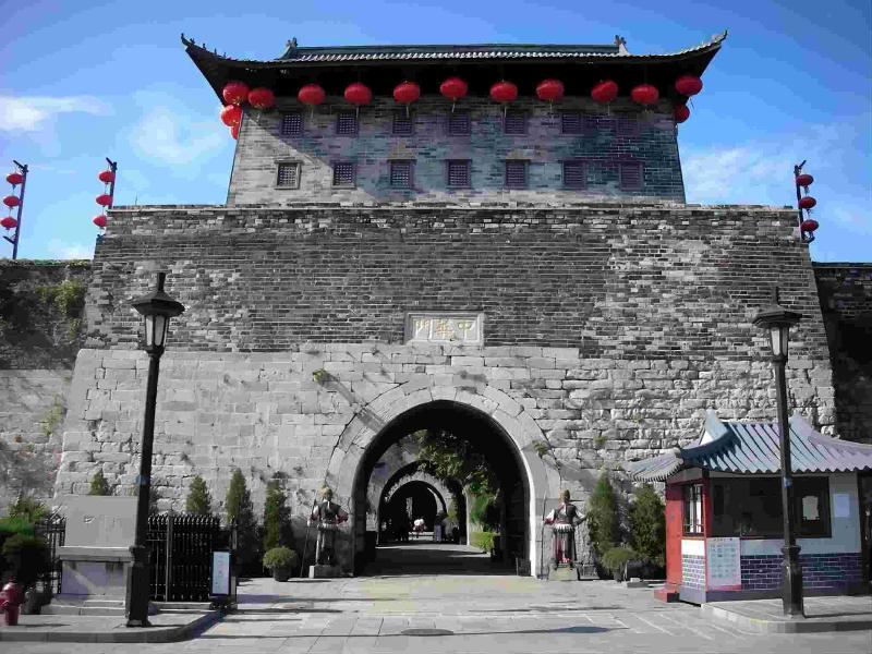 Nanjing Confucius Temple Huajianfu · Laiyan — exterior view
