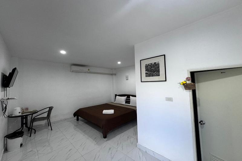 Ozone Resort & Pool Villa image