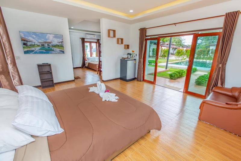 Ozone Resort & Pool Villa image