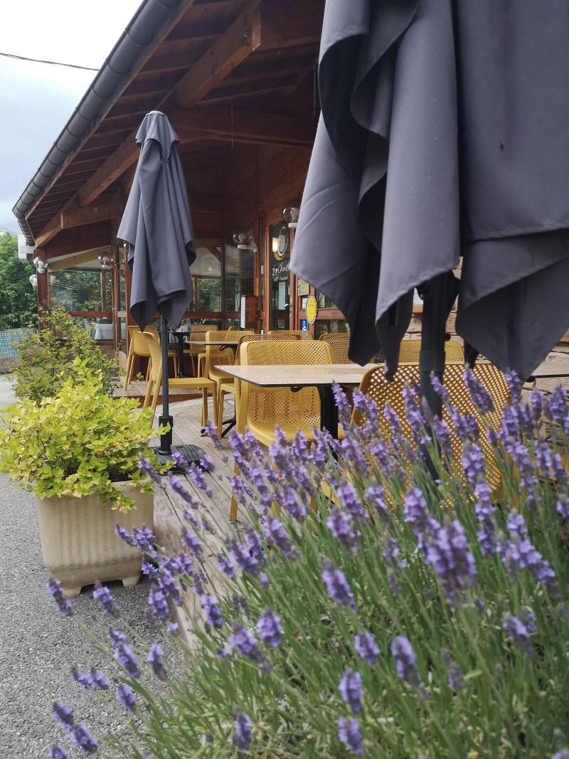 Hotel-restaurant Les Chenets image