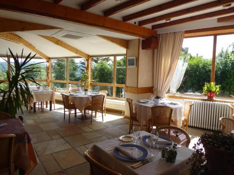 Hotel-restaurant Les Chenets image