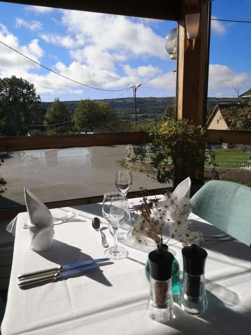 Hotel-restaurant Les Chenets image