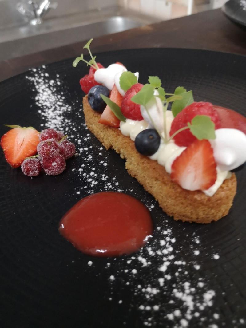 Hotel-restaurant Les Chenets image