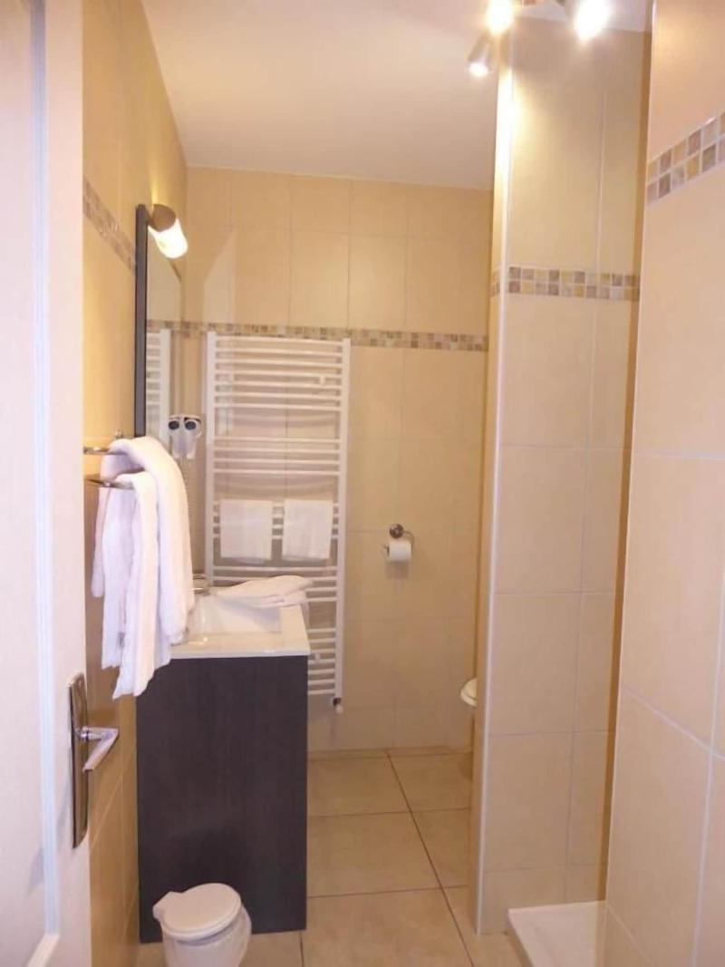 Hotel-restaurant Les Chenets image