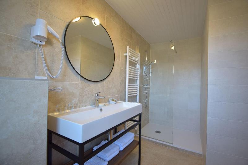 Hotel-restaurant Les Chenets image