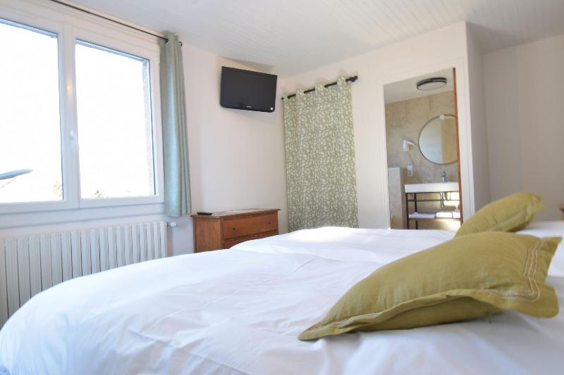 Hotel-restaurant Les Chenets image
