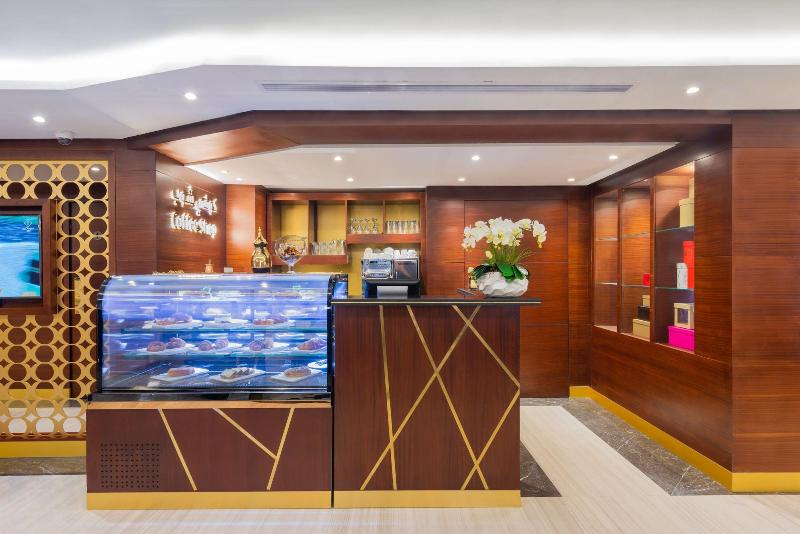 Blue Diamond Hotel image
