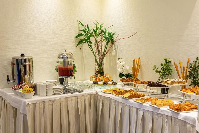 Blue Diamond Hotel image