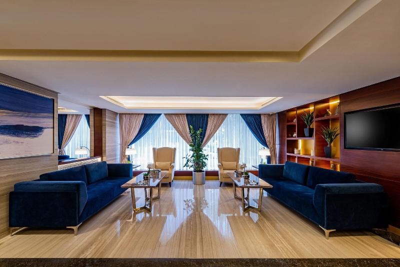 Blue Diamond Hotel image