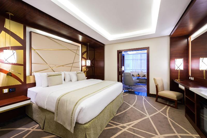 Blue Diamond Hotel image