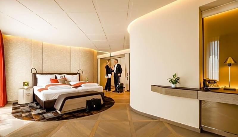 Hotel Neues Tor image