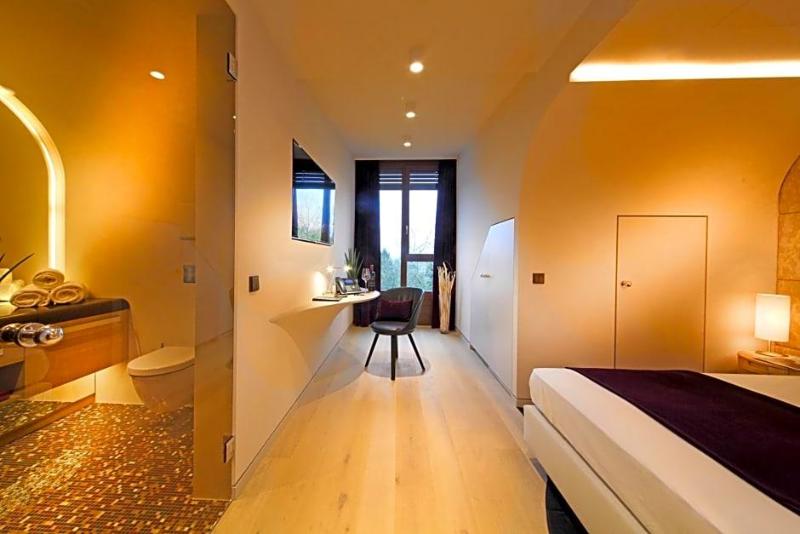 Hotel Neues Tor image