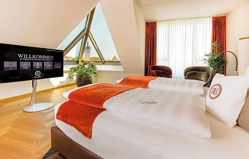 Hotel Neues Tor image