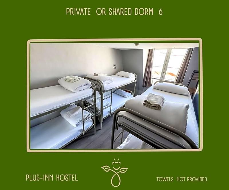 Plug Inn Montmartre By Hiphophostels image