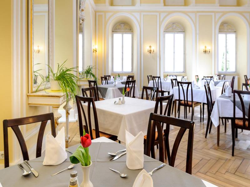 Hotel Kurhaus Bad Bocklet image